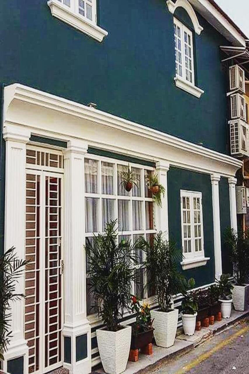 Mynest Homestay Malacca Bagian luar foto