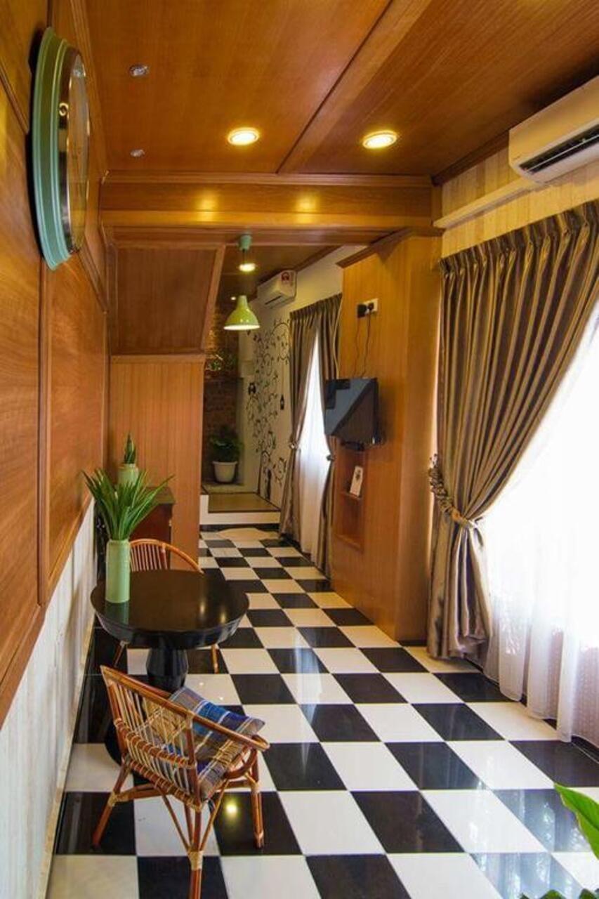 Mynest Homestay Malacca Bagian luar foto